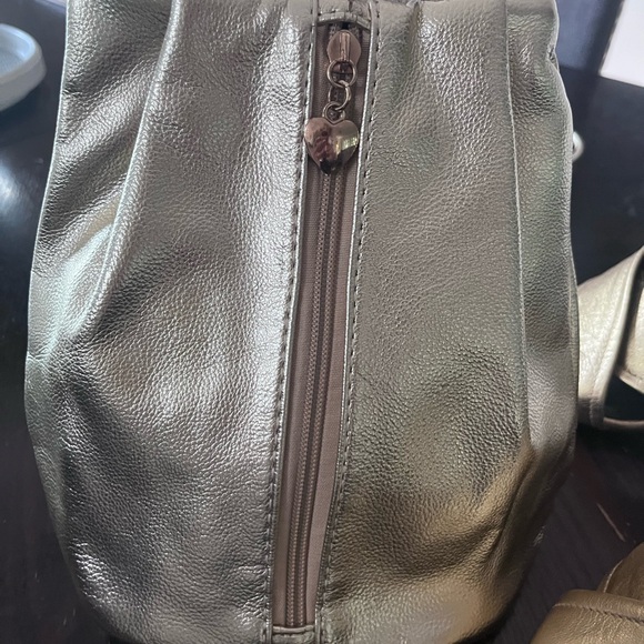 Gold purse - Picture 6 of 6